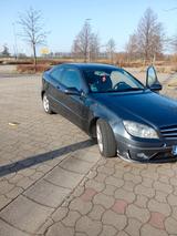 Mercedes-Benz 220 - Mercedes-Benz 220 aus 2009