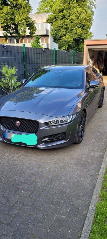 Image of Jaguar XE