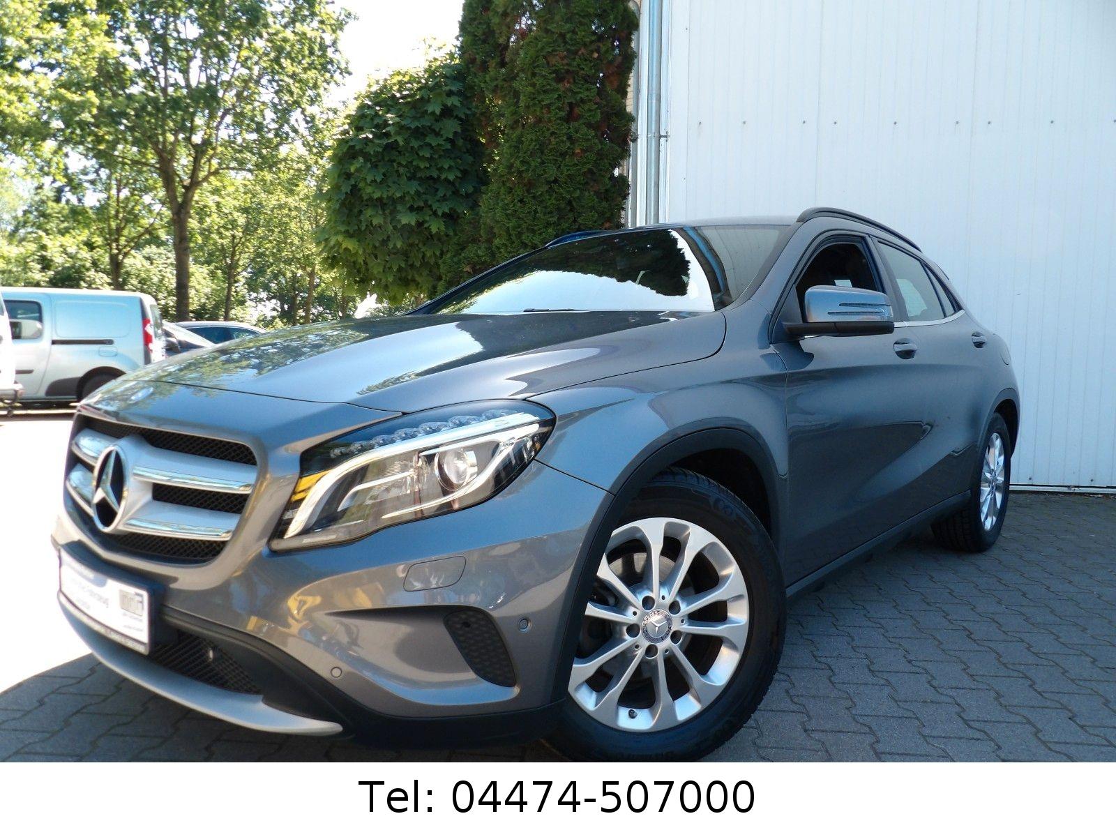 Mercedes-Benz GLA200 Navi Leder Standheizung AHK