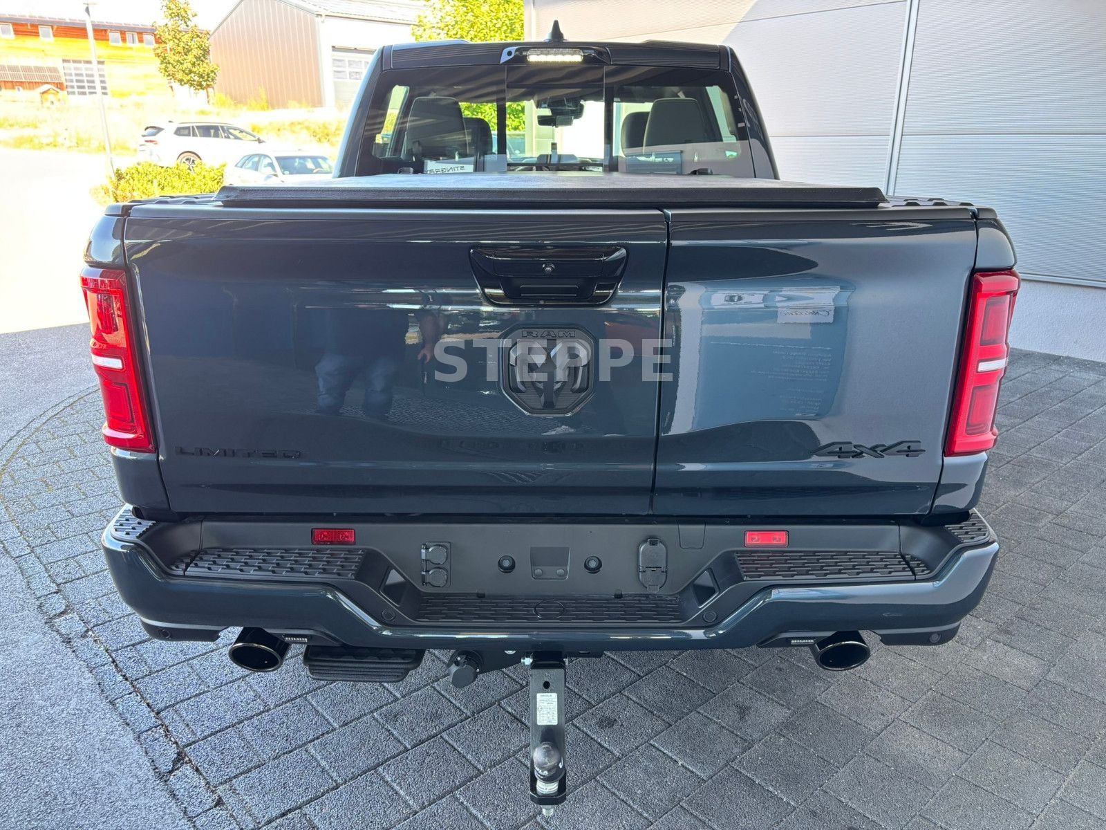 Dodge 2026 RAM 1500 Limited Night 5,7LV8 Rambox MWK