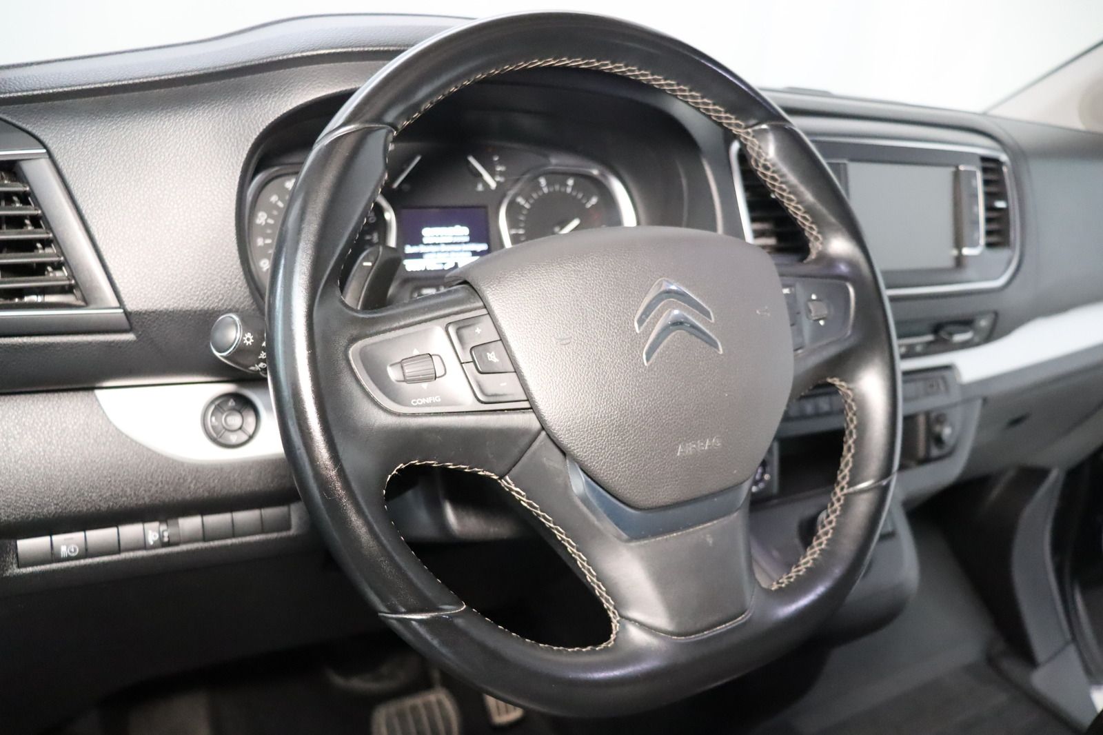 Fahrzeugabbildung Citroën Spacetourer Bus Lounge XL * LED * Navi