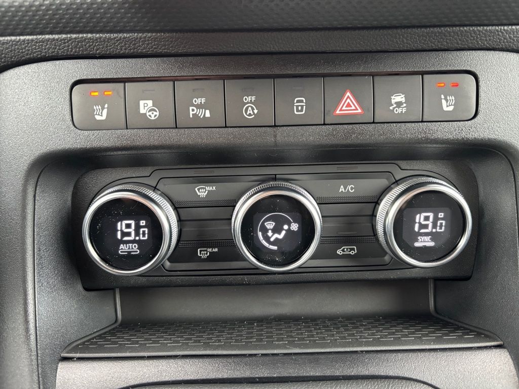 Fahrzeugabbildung Mercedes-Benz Citan 112 CDI Tourer standard AHK Klima Kamera