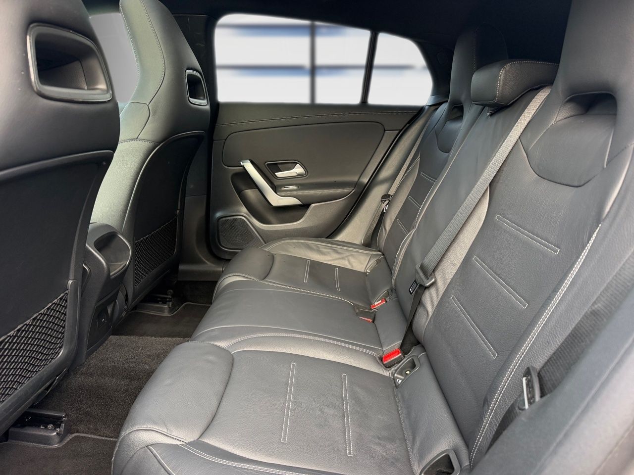 Fahrzeugabbildung Mercedes-Benz CLA 250 e SB AMG+NIGHT+PANO+STNDHZ+AMBIENTE+LED+