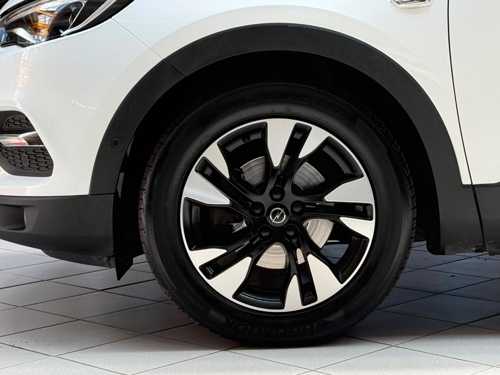 Opel Grandland (X) Innovation Panorama / 360° Kamera