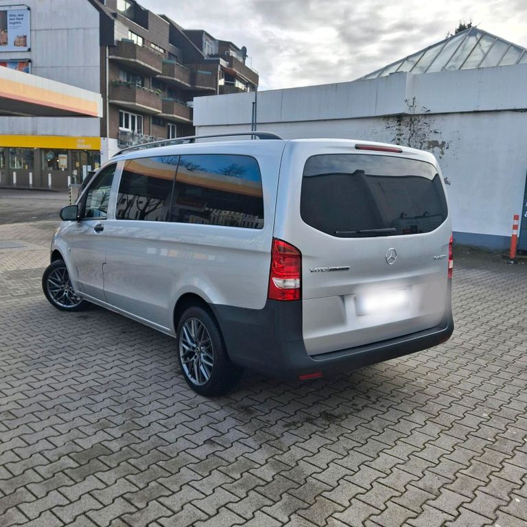 Image of Mercedes-Benz Vito