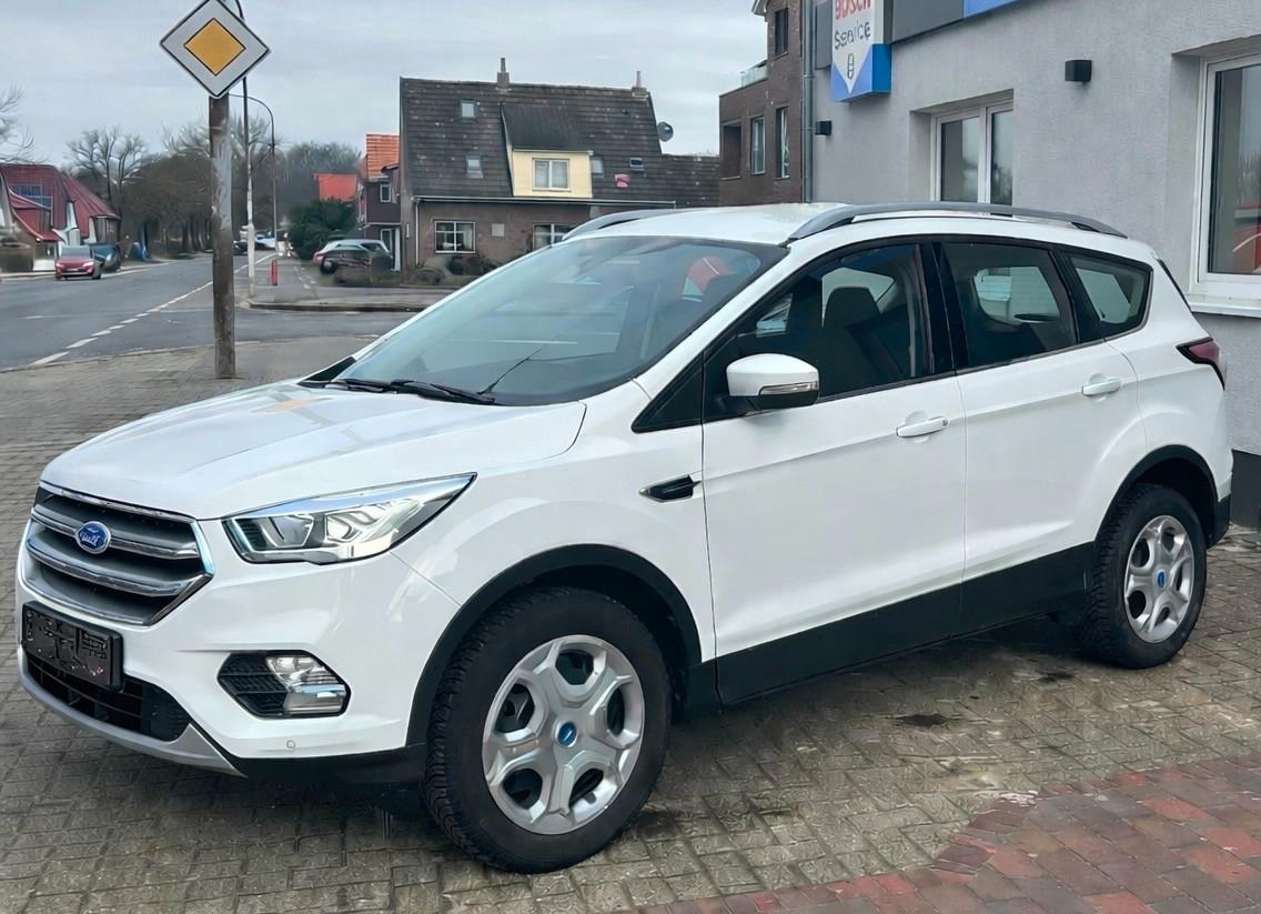Ford Kuga Cool & Connect