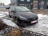 Opel Astra 1.4 Sports Tourer Edition - Opel Astra mit Diesel-Antrieb: 1.4