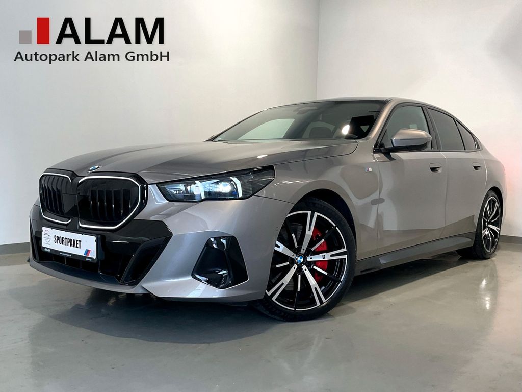 Image of BMW 540