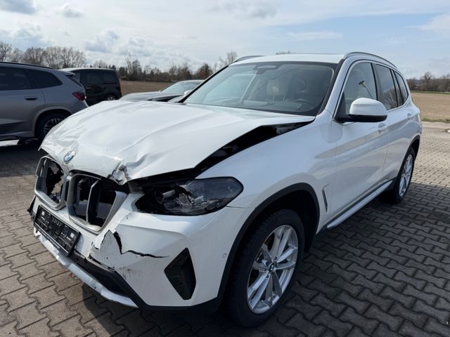 BMW X3 20d xDrive Aut./Navi/Pano/Leder/Sportsitz/LED