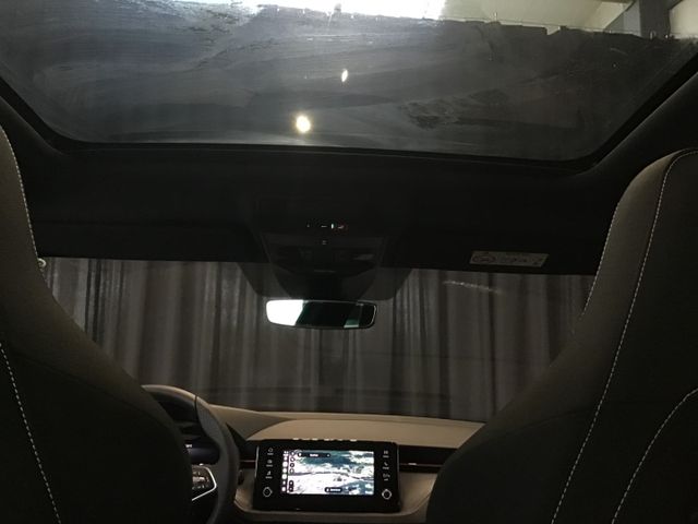 Fahrzeugabbildung Skoda Kamiq Monte Carlo1.5 TSI DSG/AHK/Pano/Matrix