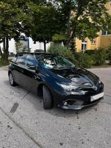 Toyota Auris Hybrid Automatik 1Hand - Toyota Auris Gebrauchtwagen in München