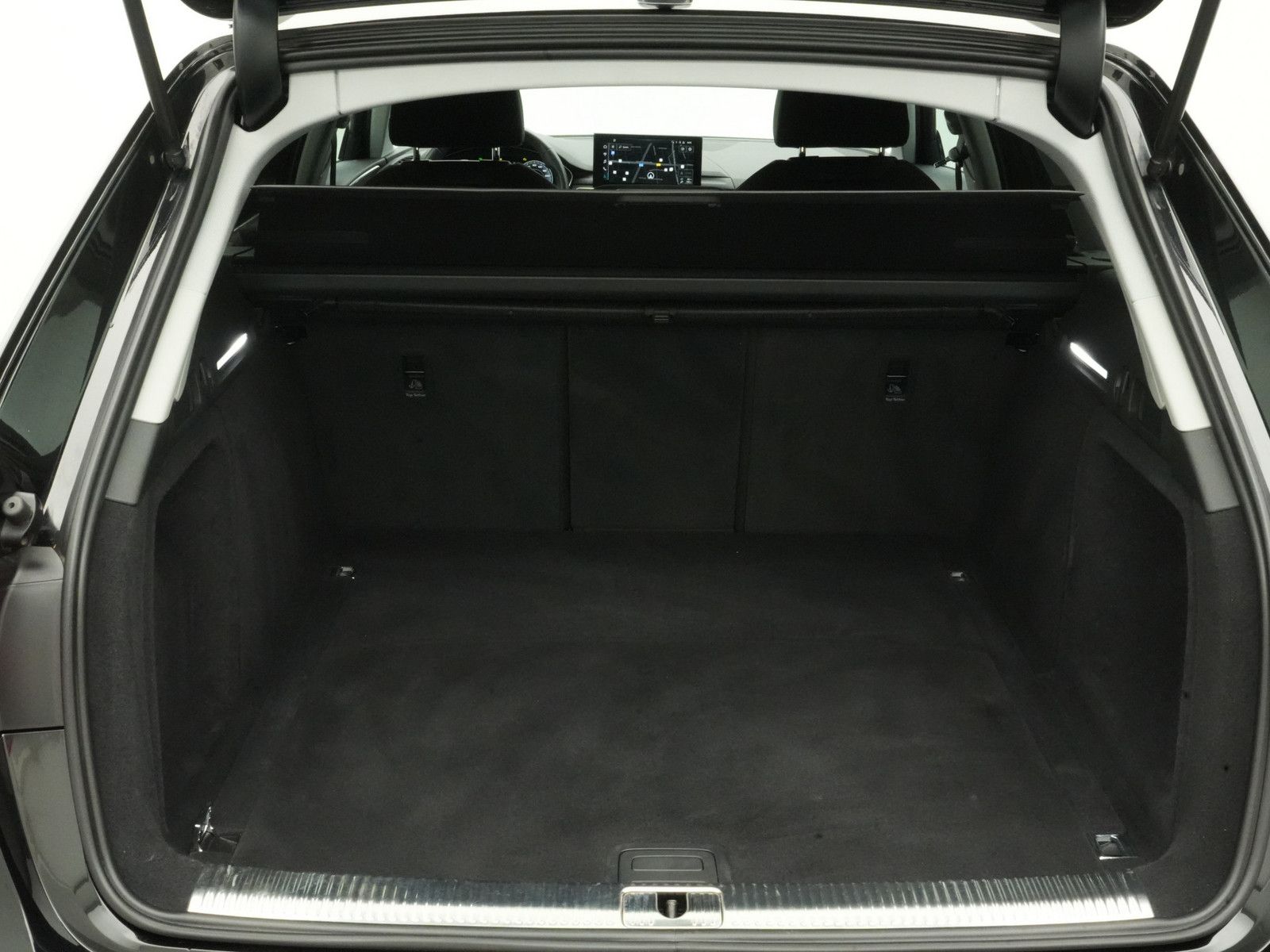 Audi A4 - Bild 18