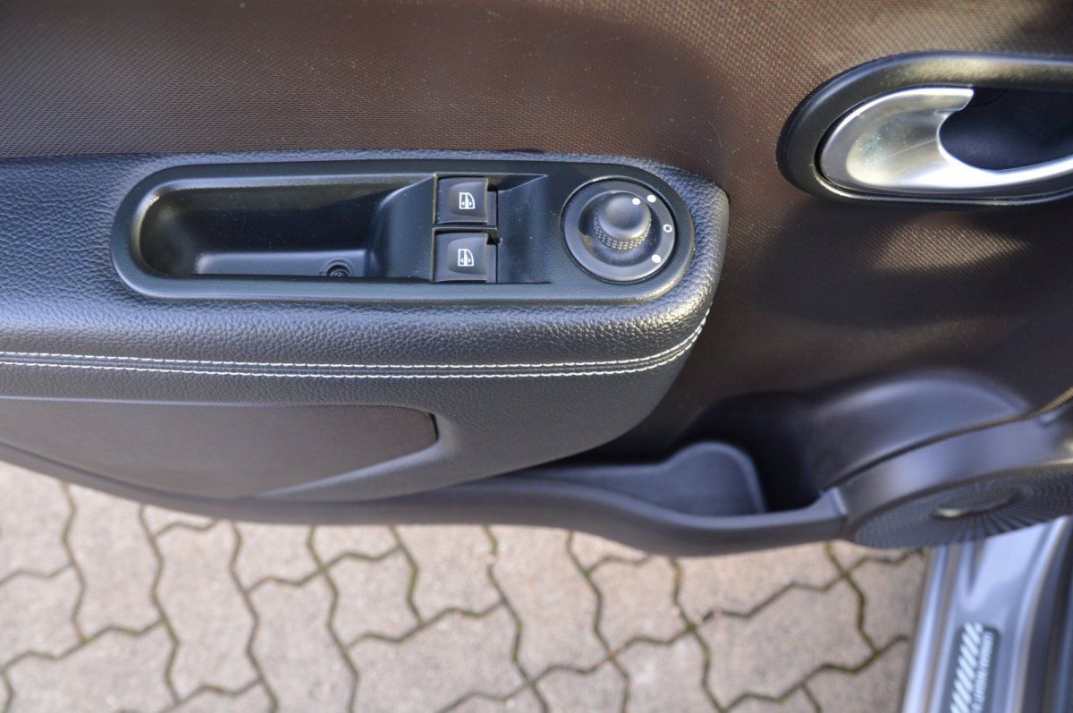 Fahrzeugabbildung Renault Twingo Urban Night