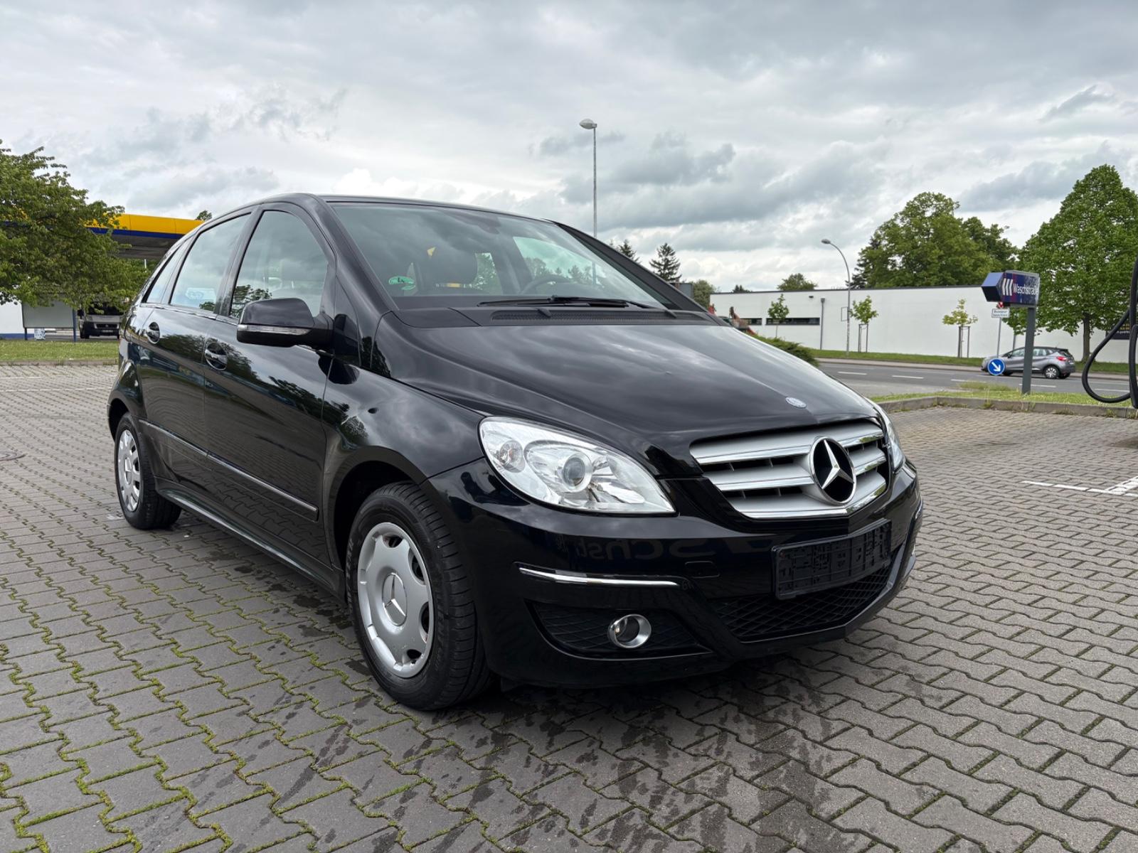 Mercedes-Benz B 170