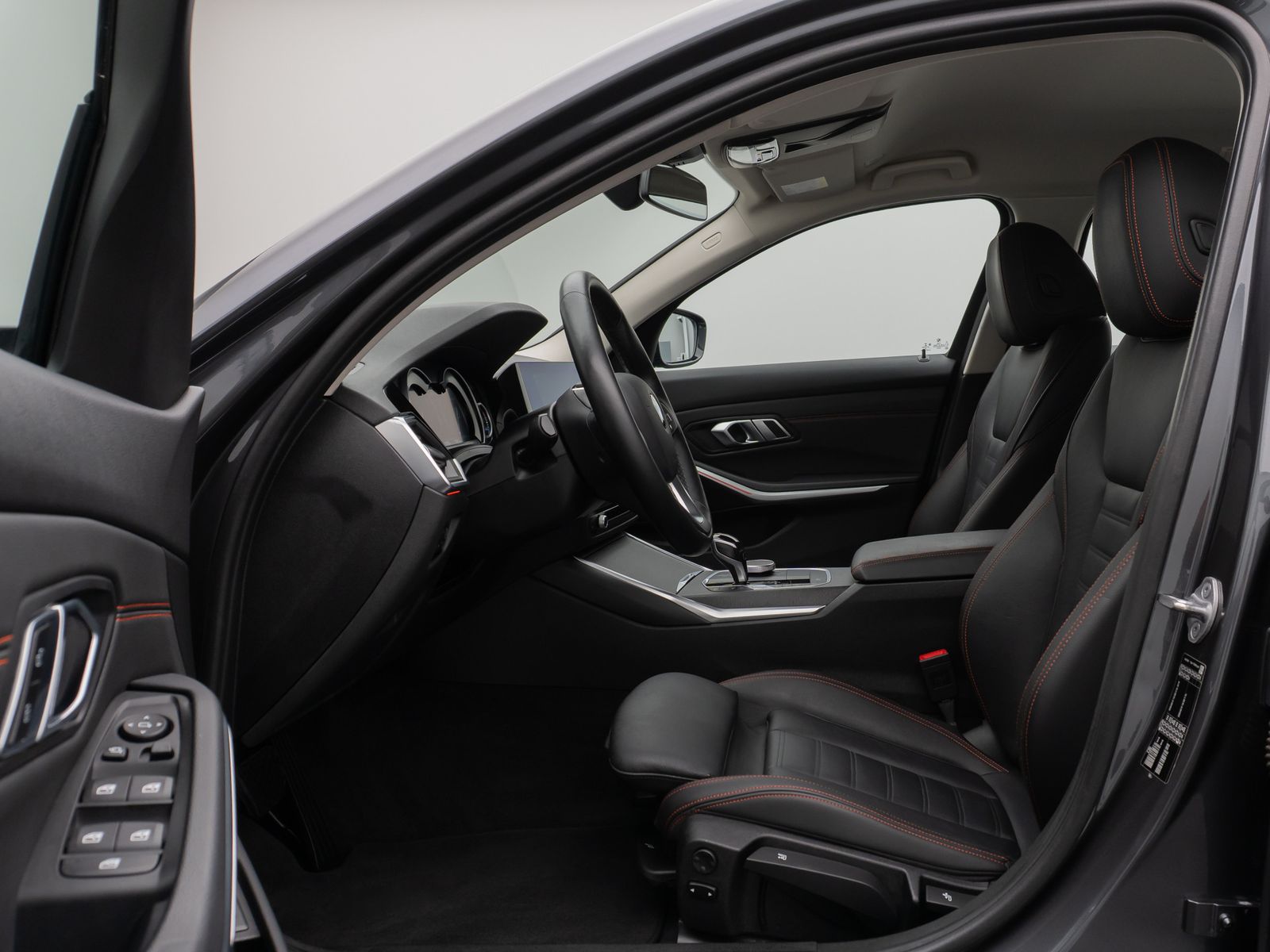Fahrzeugabbildung BMW 320i Sport Line PDC Stop&go Standhzng Leder 18"