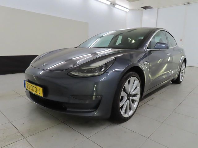 Tesla Model 3 Standard RWD Plus [ AUTOPILOT+19" LMV+60