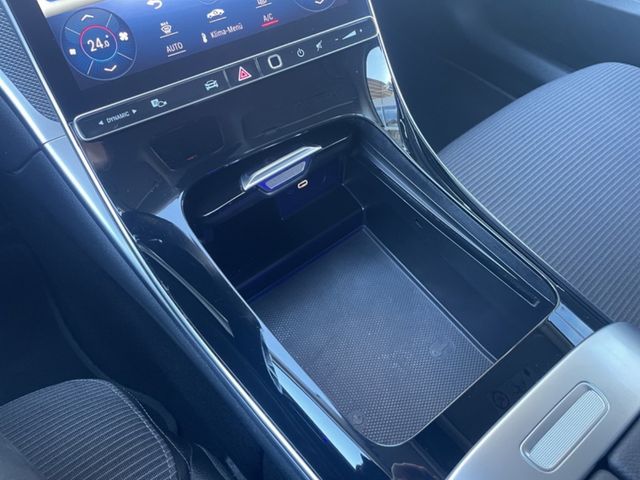 Mercedes-Benz C 180 T Avantgarde *CAM*MBUX*SHZ*MEMORY* NAVI