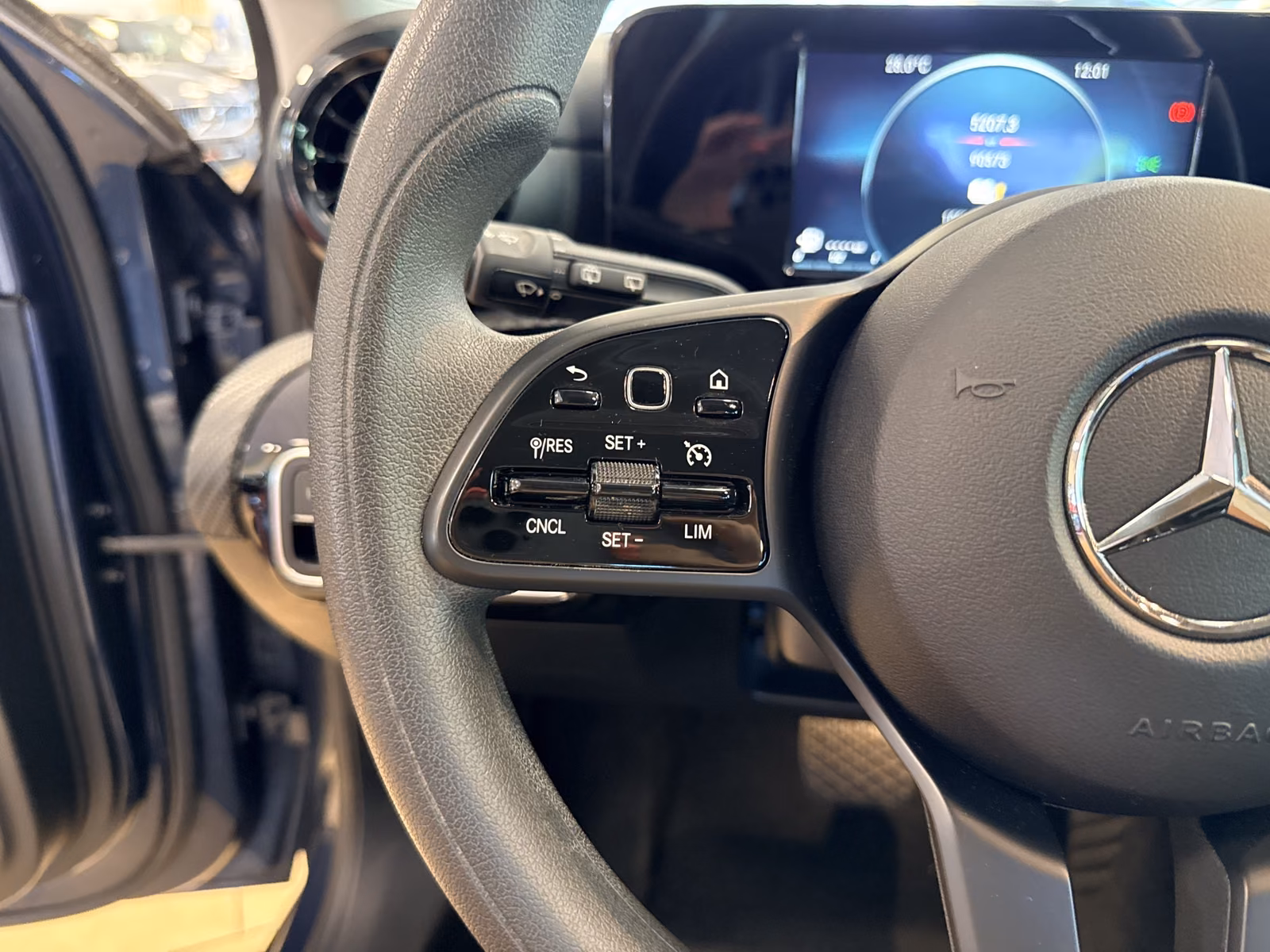 Mercedes-Benz A-Class Plug-in*MBUX*Navi*Tempo*CAM*1.Hand*SHZ*DCT, миниатюра 13