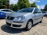 Volkswagen Polo 1.2 44kW Tour Climatic PDC TÜV- NEU - Volkswagen Polo Tour mit Benzin-Antrieb