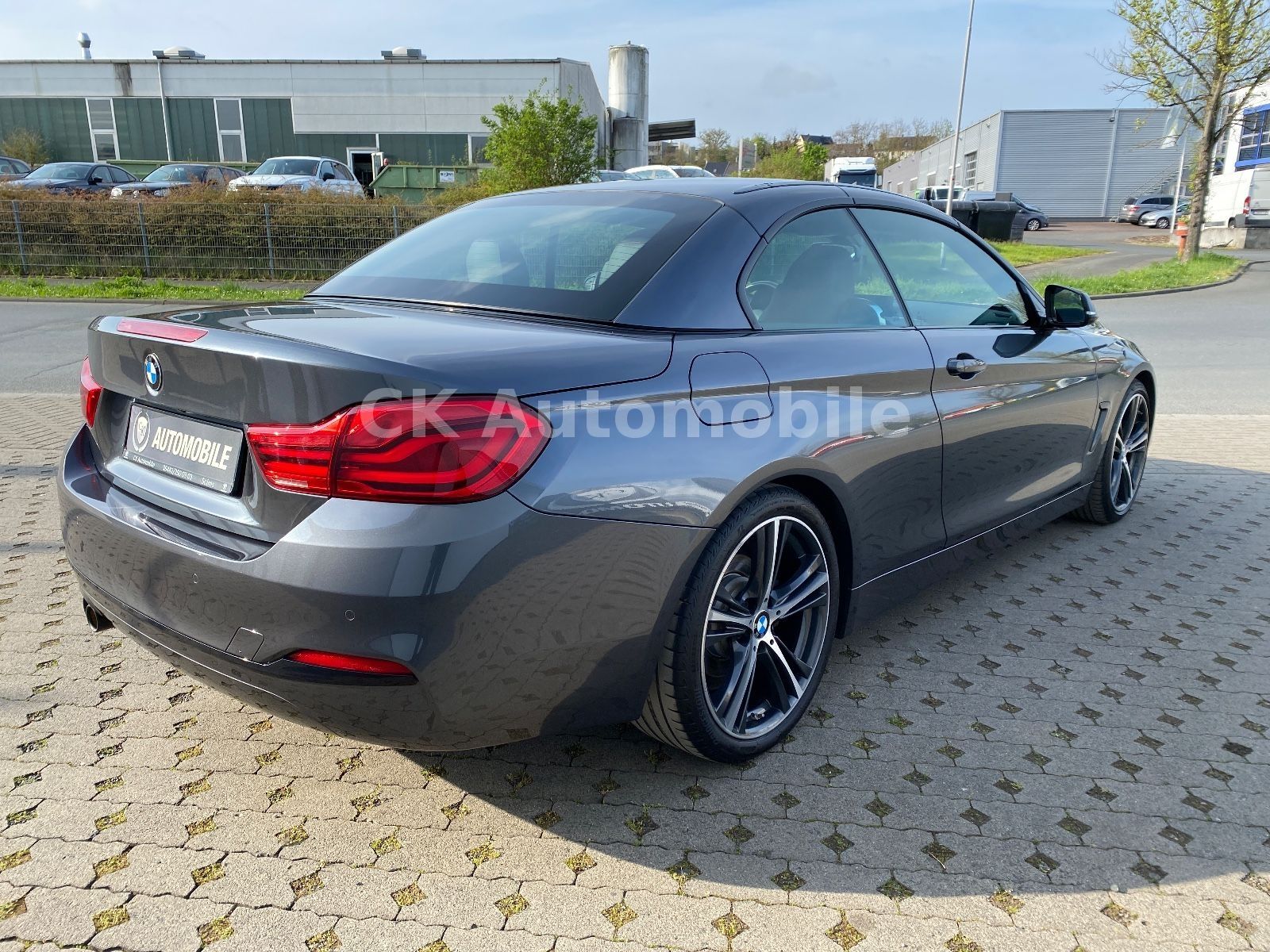 Fahrzeugabbildung BMW 420d Cabrio Sport Line/Navi/Leder/Bi-Xenon/Kam.