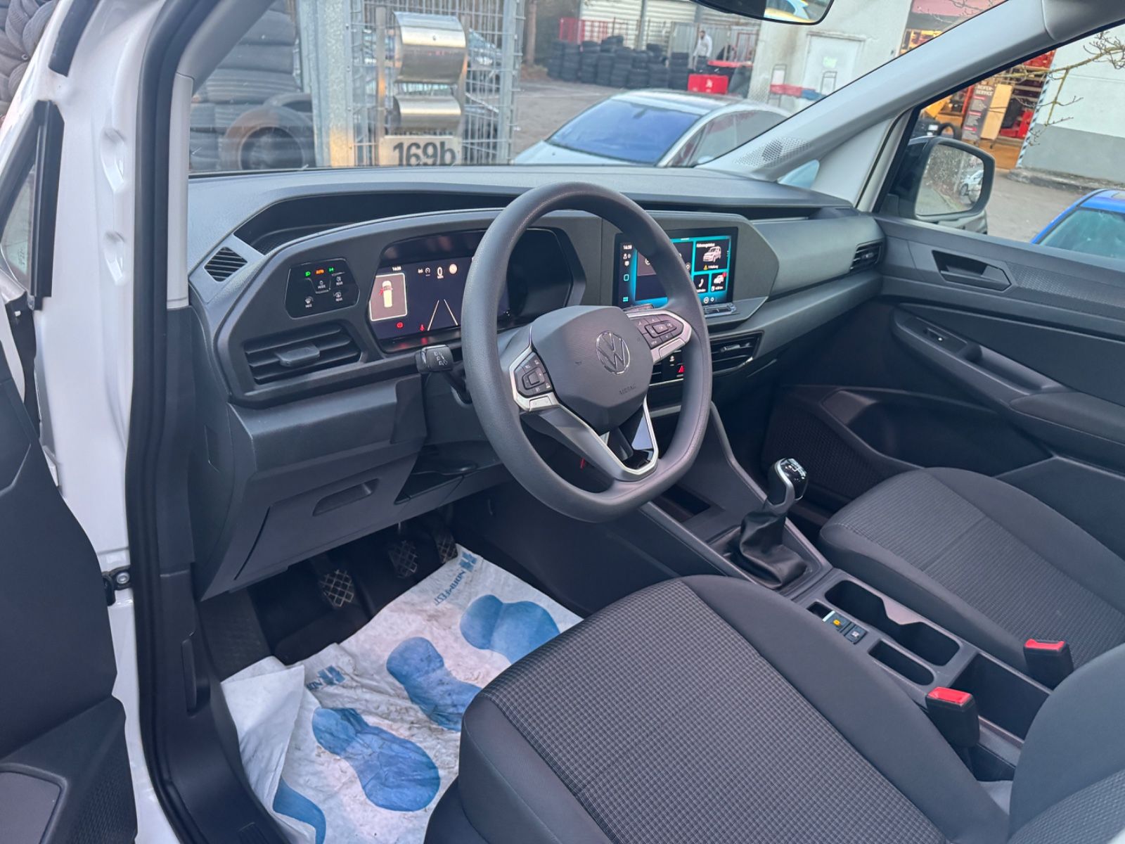Fahrzeugabbildung Volkswagen Caddy 2.0TDI Apple Carplay ACC+Lane+Tempomat