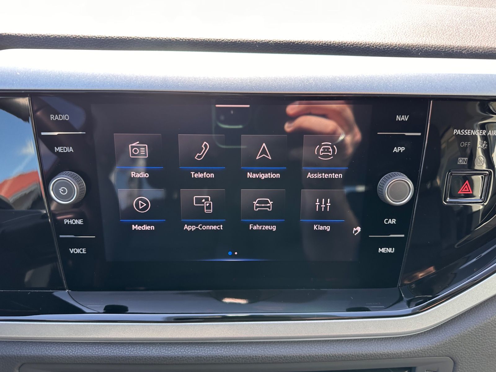 Fahrzeugabbildung Volkswagen Polo 1.0 TSI Goal DSG ACC/APP/GJR/LED/PDC