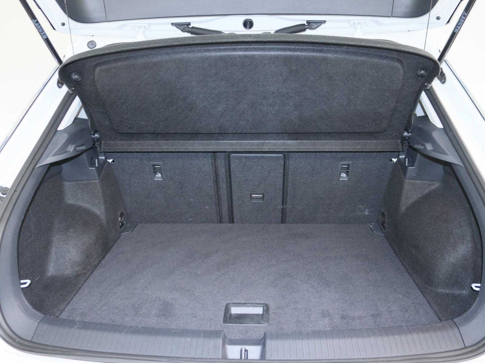 Volkswagen T-Roc 2.0 TDI Life AHK LED ACC NAVI SHZ PDC