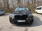 BMW X5 40d - BMW 540 mit Diesel-Antrieb: Geländewagen