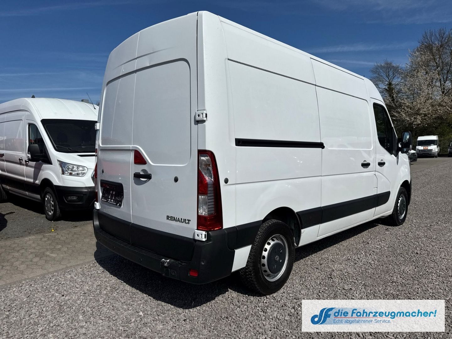 Fahrzeugabbildung Renault Master III Kasten L2H2 HKa 3,5t Totwinkelassiste