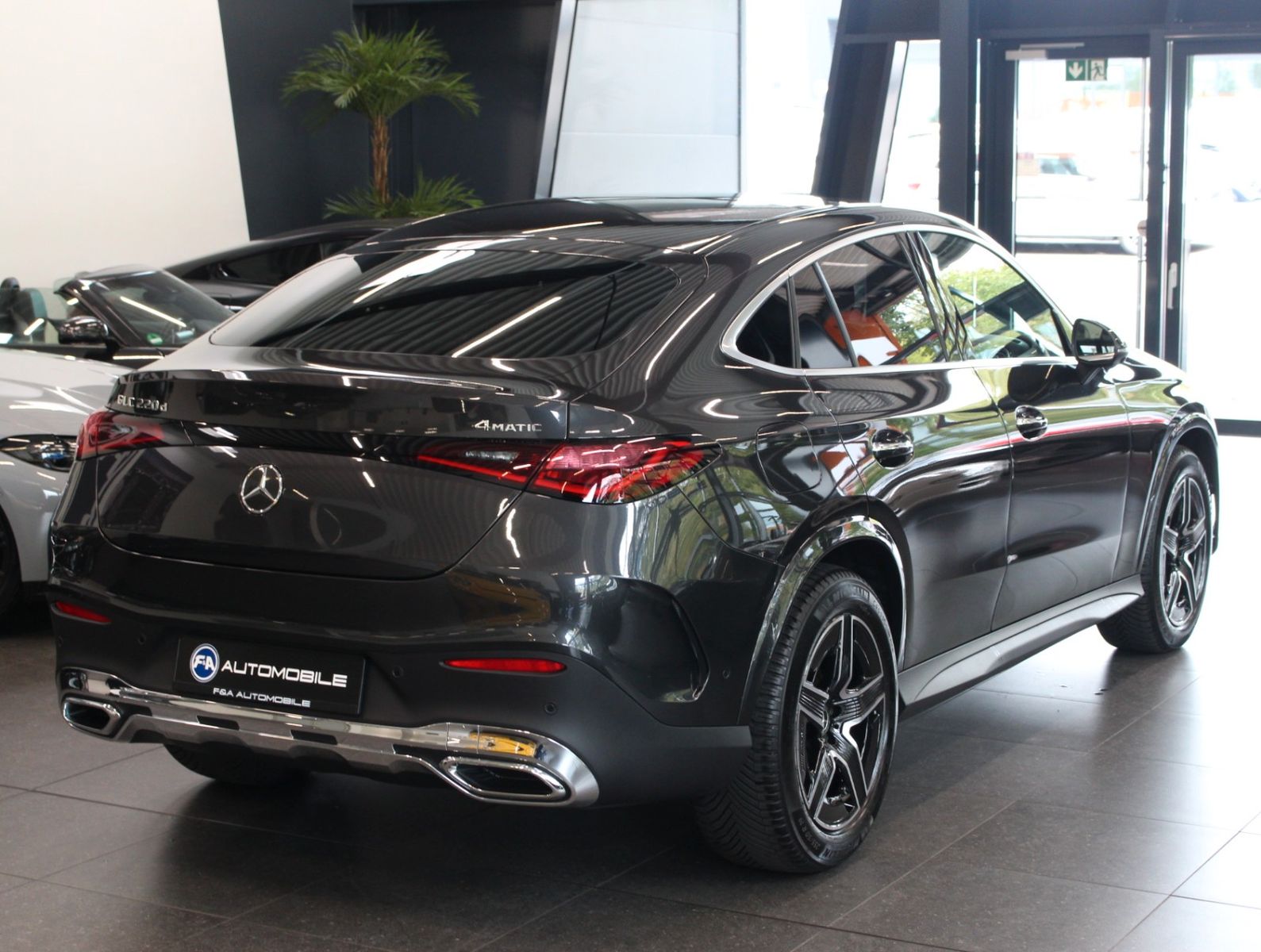 Fahrzeugabbildung Mercedes-Benz GLC 220 d 4Matic Edition AMG Line 1.HAND|5.602KM