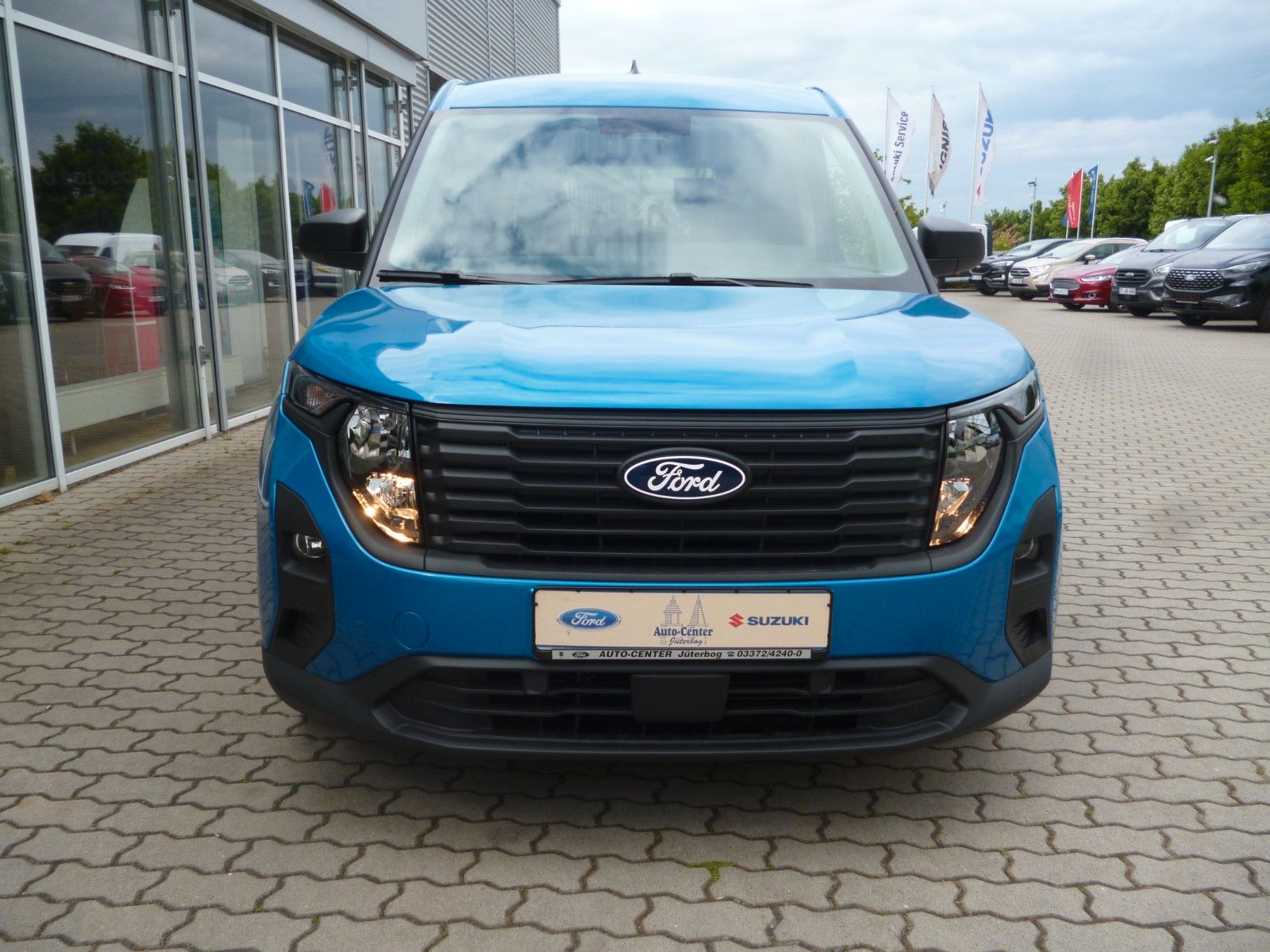Ford Tourneo Courier Trend*Winterpaket*EcoBoost imagem 3