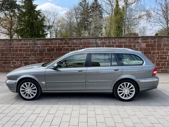 Jaguar X-Type 2 Liter V6 Executive*Klima*