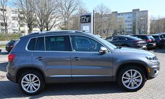VW Tiguan 2.0 FSI Leder Navi Pano 18Zoll DSG AHK