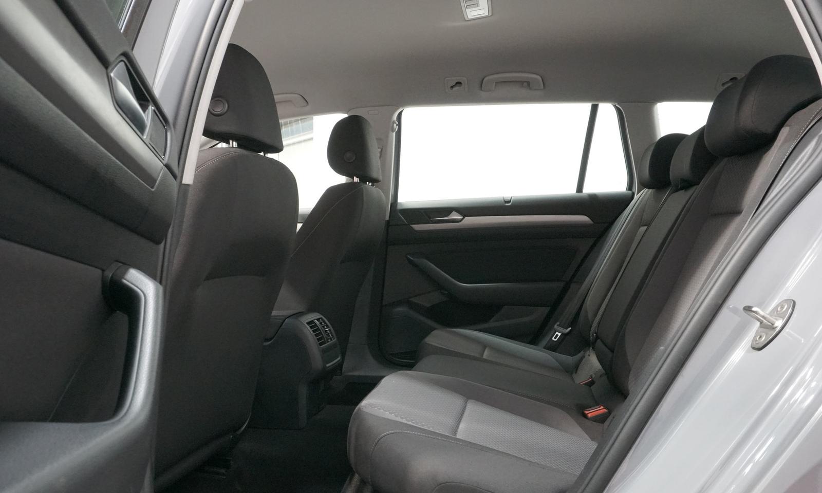 Volkswagen Passat 2.0 TDI*LED*AHK*NAVI*Tempomat, миниатюра 16
