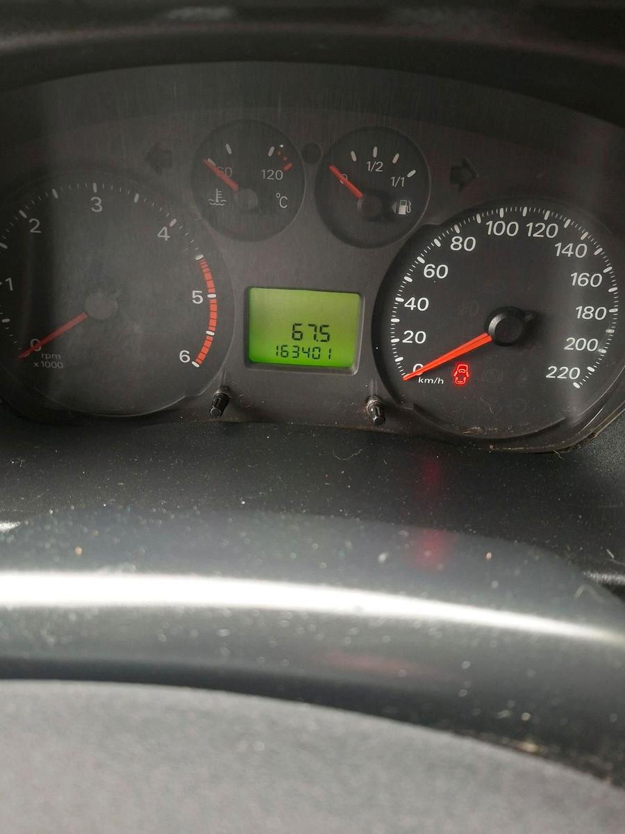 Ford Transit 2010 — photo 10
