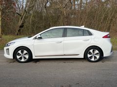 Fahrzeugabbildung Hyundai IONIQ Elektro Premium *Kamera*Totwinkel*ACC*LED*