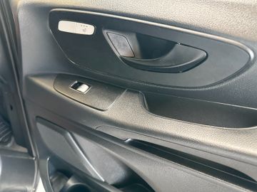 MYAUTOCENTER – Gebraucht- und Jahreswagen mit Werkstattservice in Pfaffenhofen Mercedes-Benz Vito Mixto *TEMPO*NAV*SitzHZ*PDC(CAM)*KLIMA*