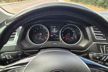 Volkswagen Tiguan - 12