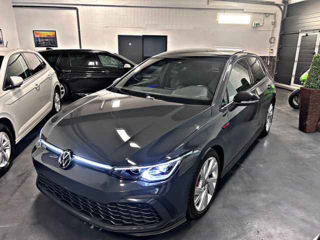 Volkswagen Golf VIII GTI 2.0 TSI DSG ACC LED Panorama Navi