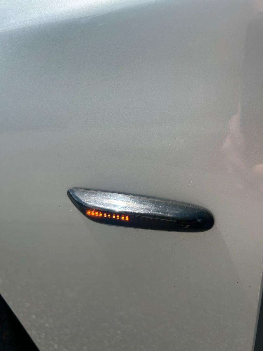 BMW 320 2006 — photo 10