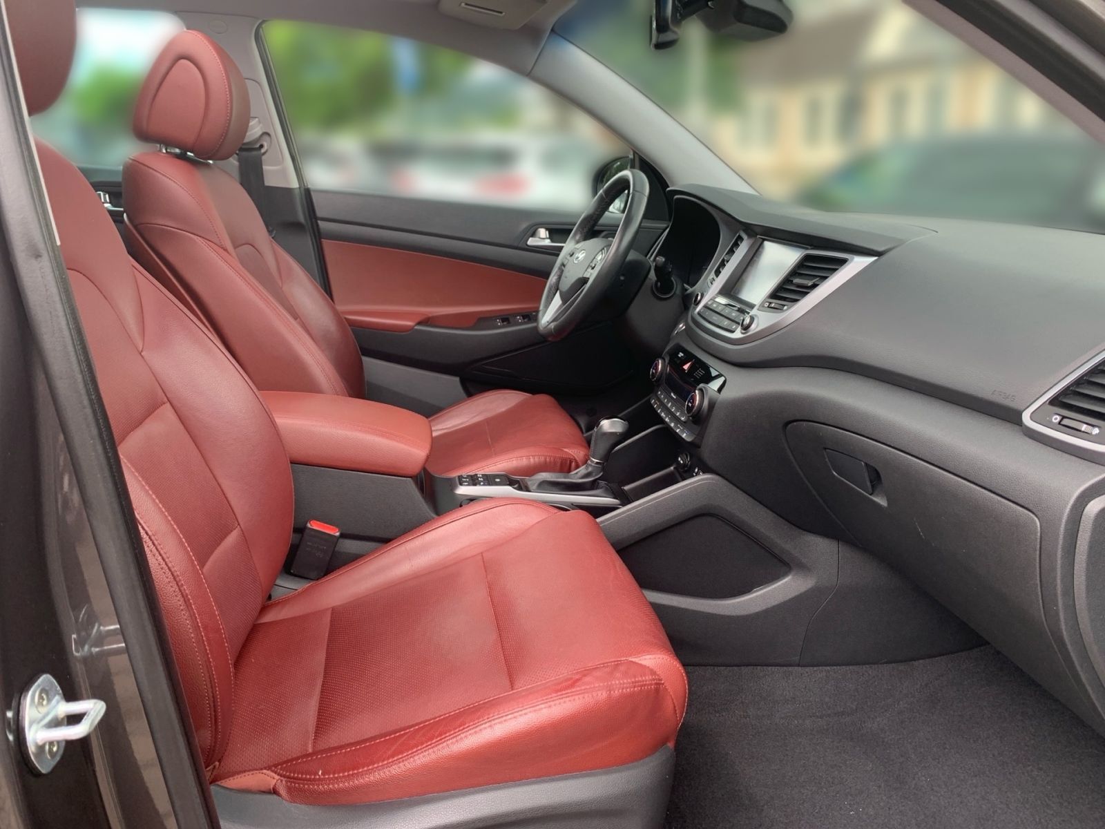 Fahrzeugabbildung Hyundai TUCSON 1.6 Turbo 7-DCT Premium 4WD Leder Pan.Dac
