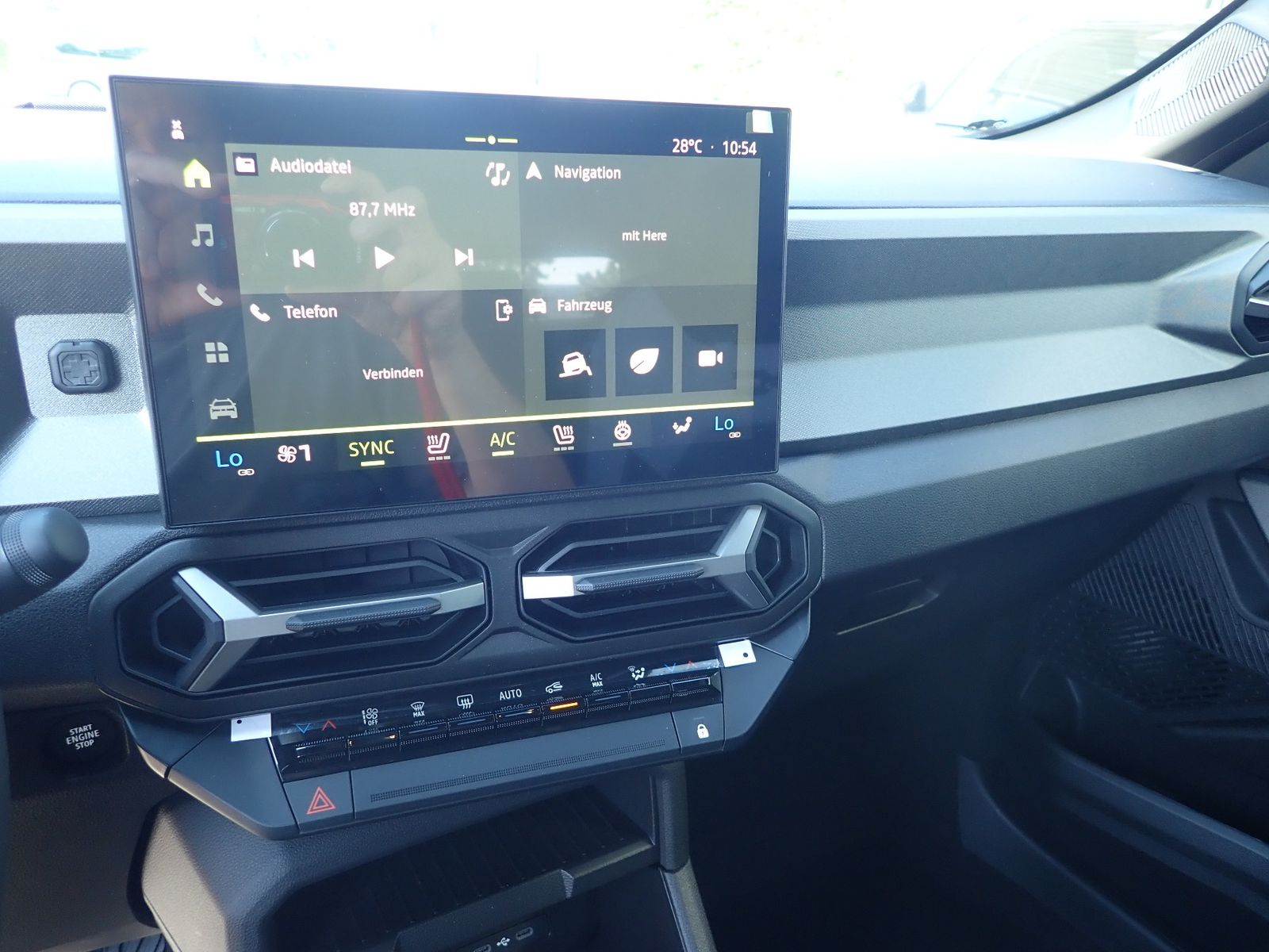 Fahrzeugabbildung Dacia Bigster Journey TCe 140