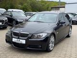 BMW 330d touring/M-Paket/1.Hand/Leder/Top Zustand! - BMW 330: 330d M Paket
