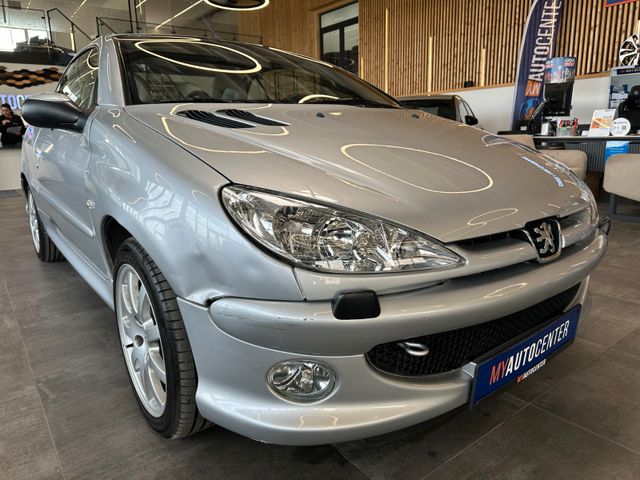 Peugeot 206 Cabriolet CC Platinum *TÜV NEU* Alu*Navi*