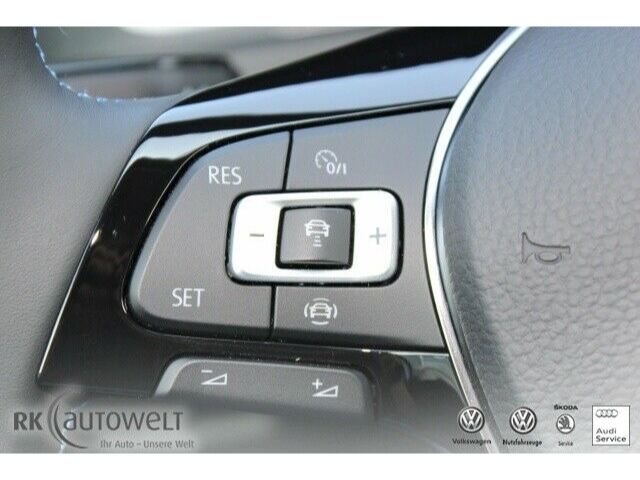 Golf E-Golf COMFO 100KW NAVI DYNAUDIO REAR VIEW