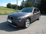 BMW X1 xDrive 20d*Pano*Navi*AHK - BMW X1 bis 5.000 Euro