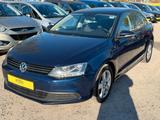 Volkswagen Jetta VI Comfortline BMT *Klimaaut*PDC* - Volkswagen Jetta Comfortline mit Benzin-Antrieb