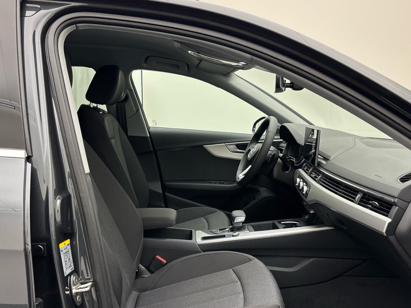 Audi A4 Avant 35 TFSI advanced S tronic MMI LED ACC