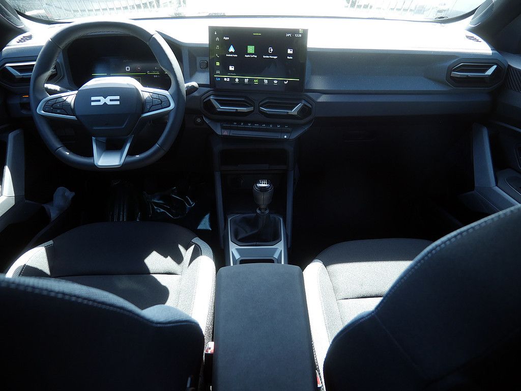 Fahrzeugabbildung Dacia Duster Journey Mild Hybrid 140