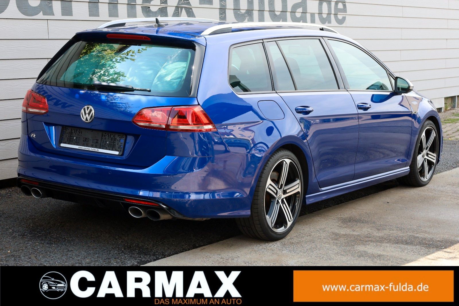 Fahrzeugabbildung Volkswagen Golf VII Variant R 4M Navi,Bi-Xenon,SH,PDC